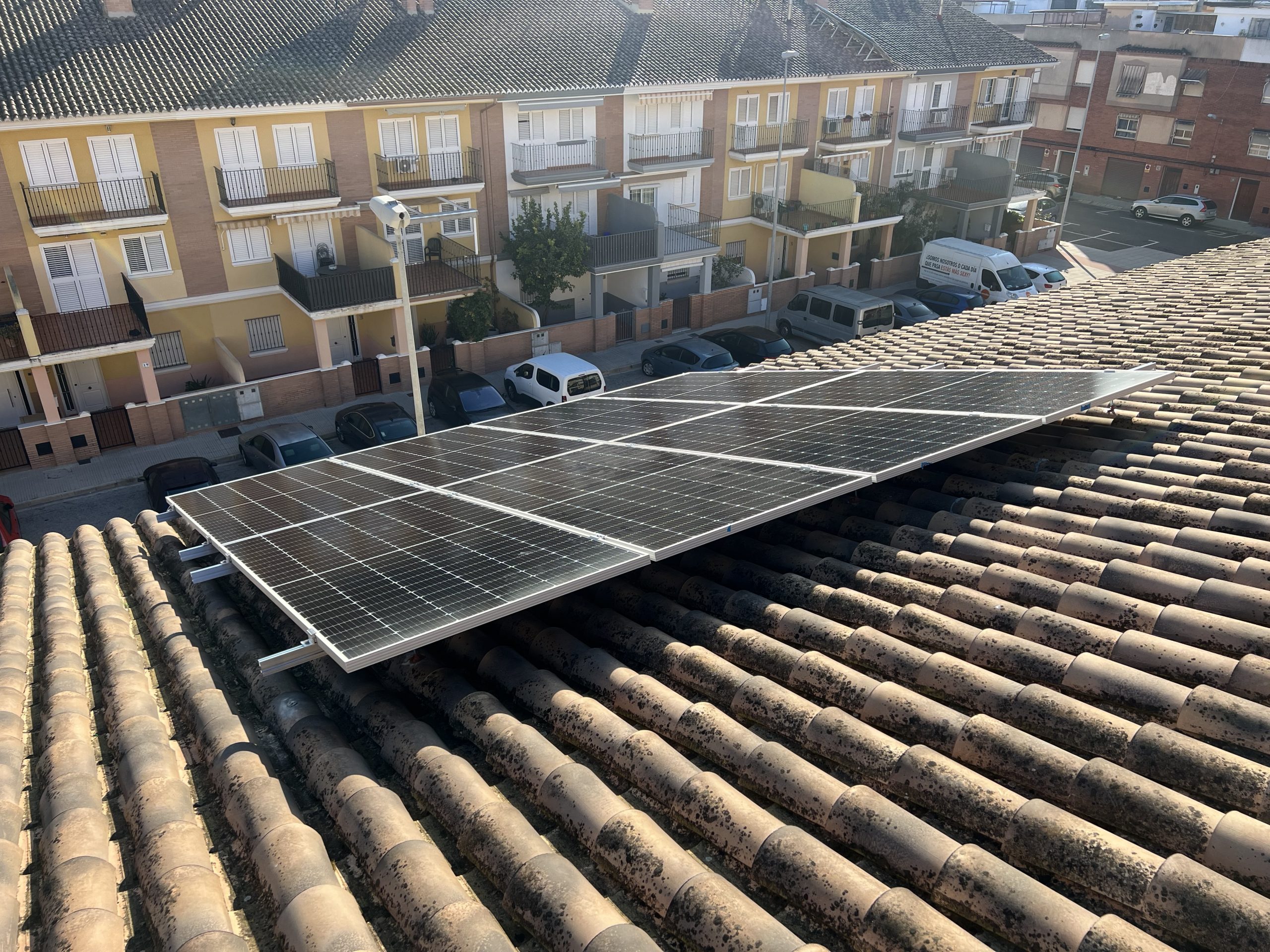 Instalación fotovoltaica residencial KSOLAR